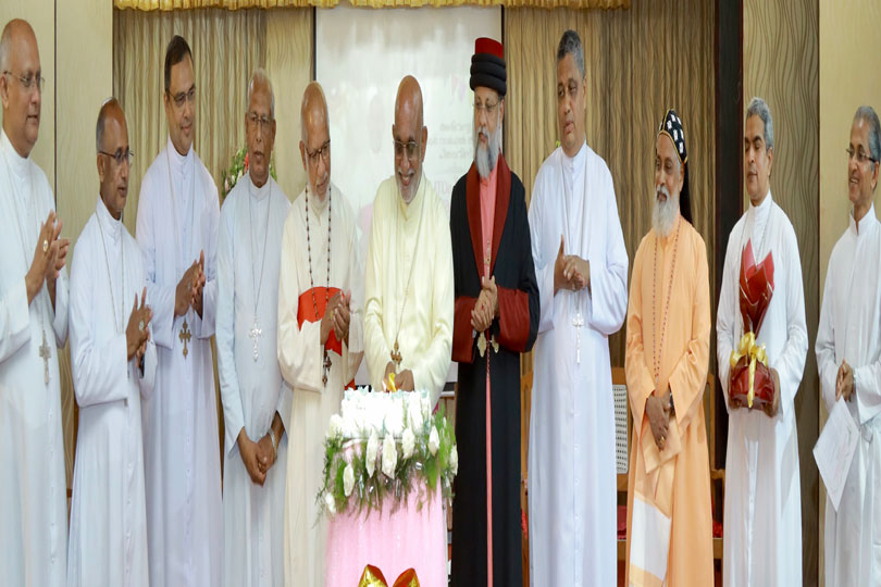 മേജർ ആർച്ചുബിഷപ്പ് മാർ റാഫേൽ തട്ടിൽ പിതാവിന്റെ സപ്തതി ആഘോഷിച്ചു.